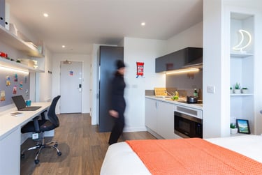 1 bed studio, New City Road, Lanarkshire, Glasgow, G49BB - Image 1